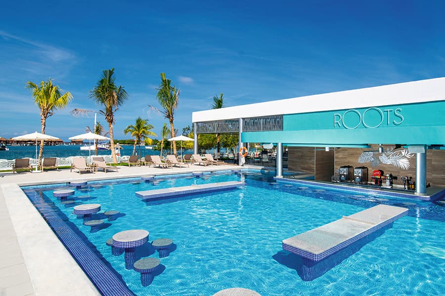 Riu resort swimming pool